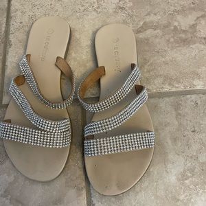 Le Château Sparkle Sandals